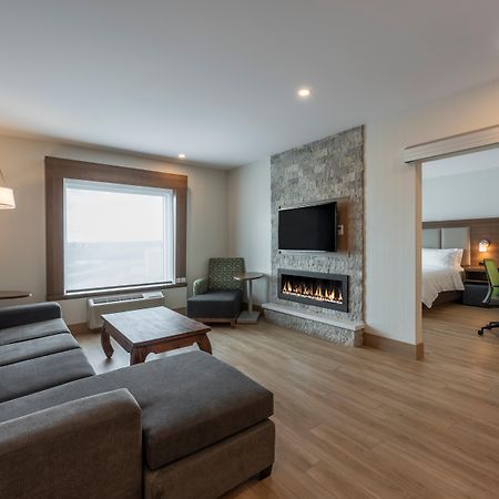 Holiday Inn Express & Suites Moncton By Ihg Esterno foto