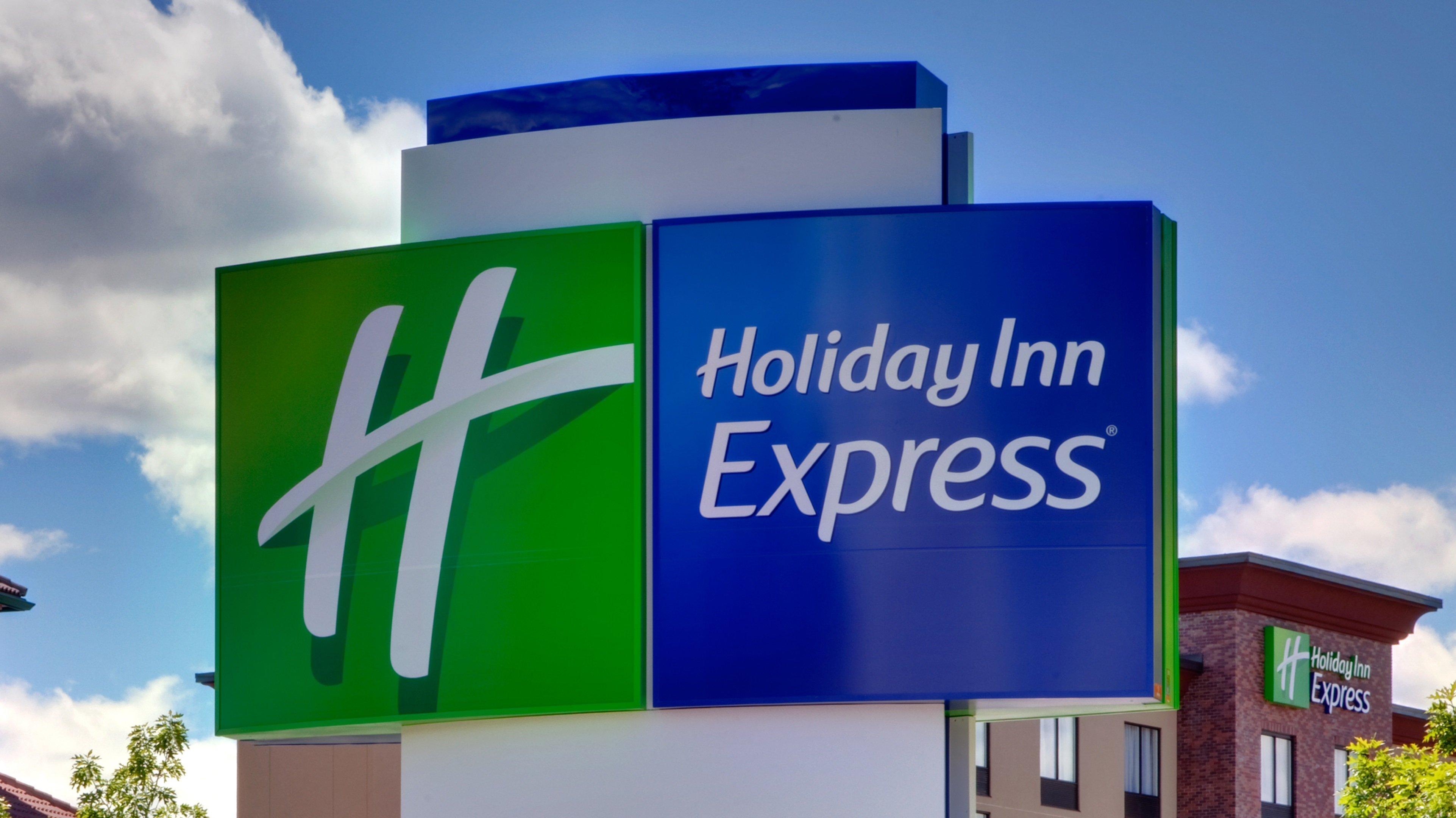Holiday Inn Express & Suites Moncton By Ihg Esterno foto