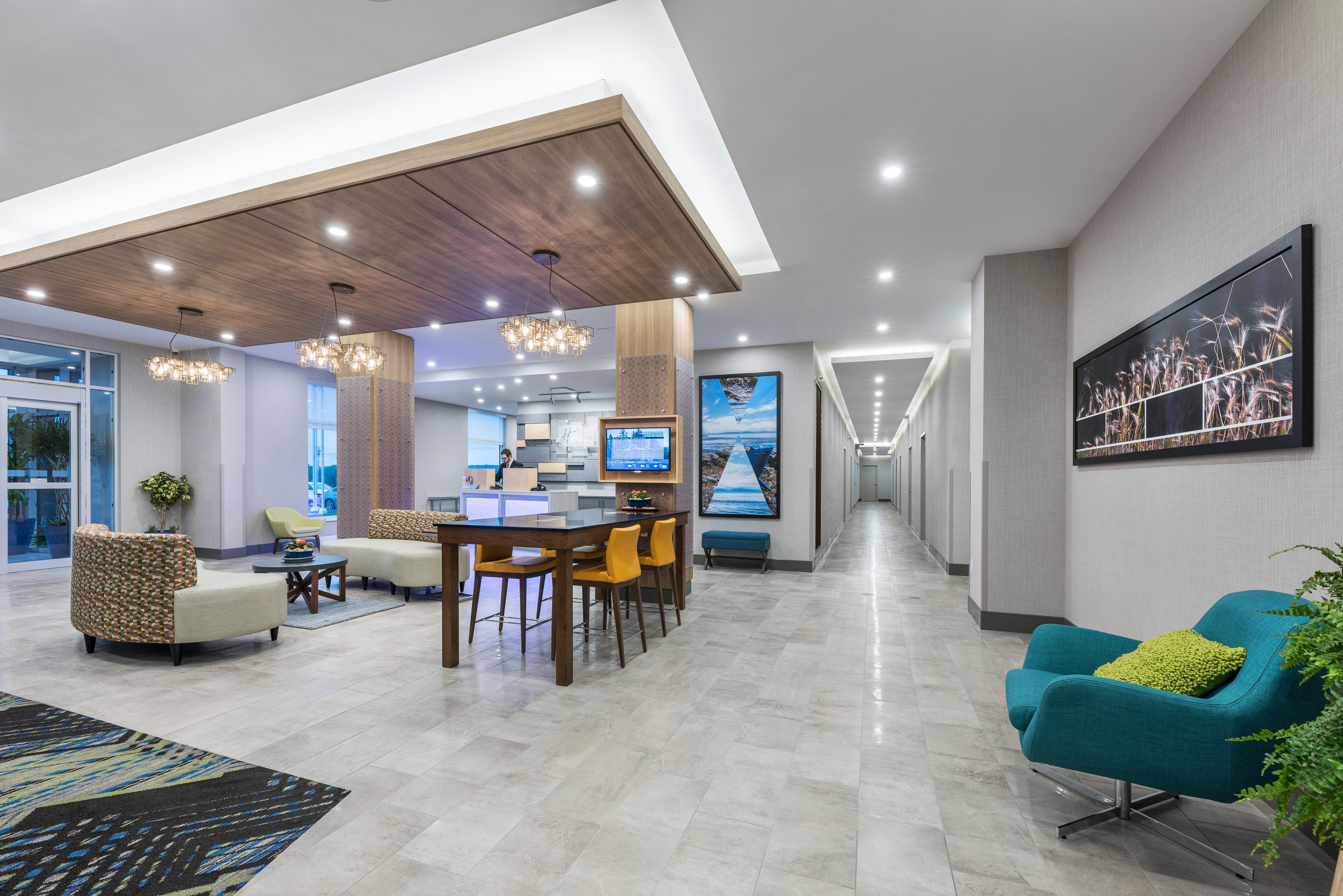 Holiday Inn Express & Suites Moncton By Ihg Esterno foto